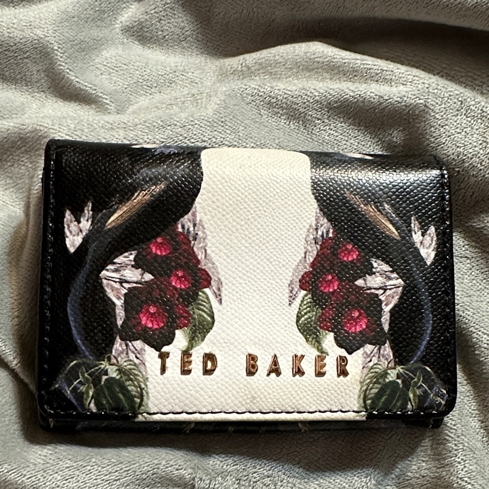 Ted Baker Black and White Floral Card Holder
